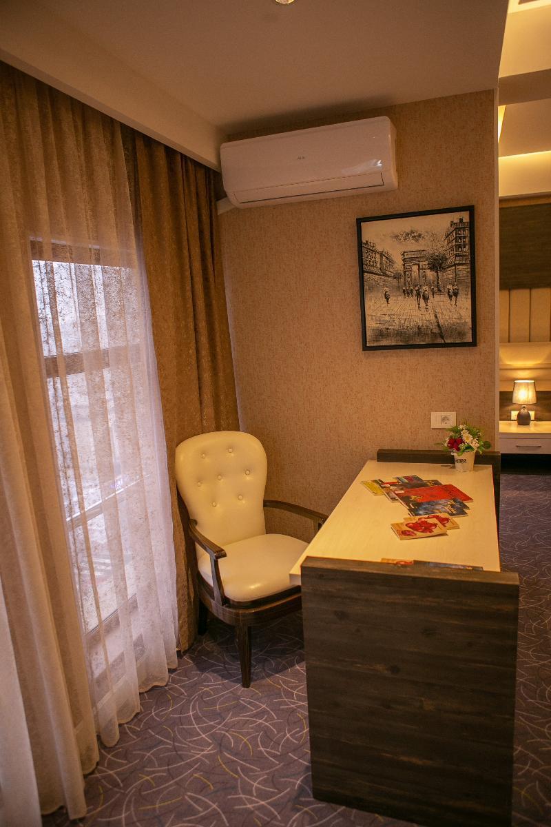 Parkway Inn Hotel & Spa Baku Exterior photo